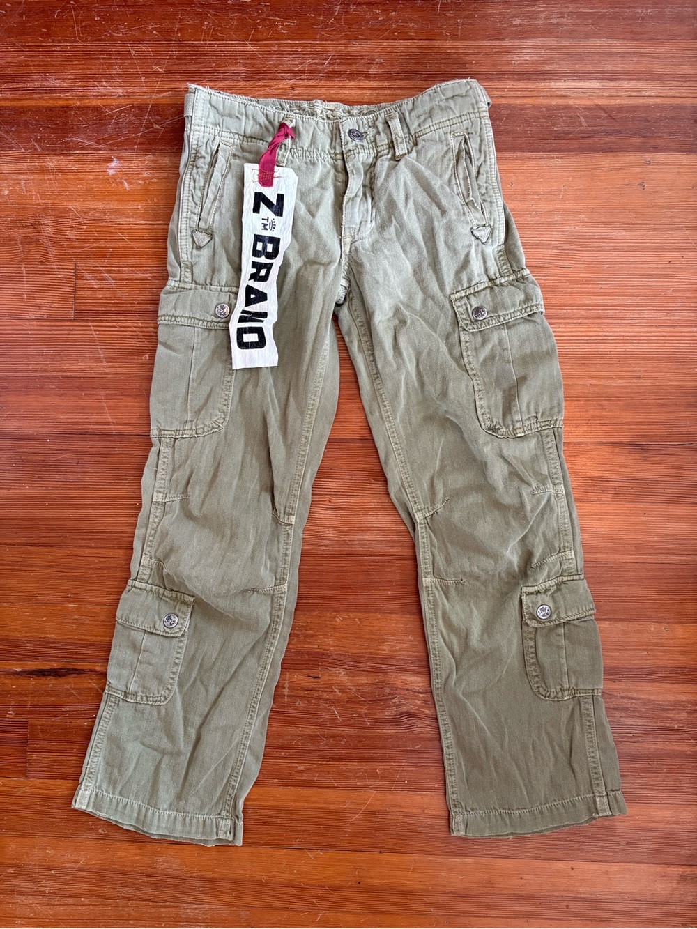 NWT Y2K Capri Cargo Pants